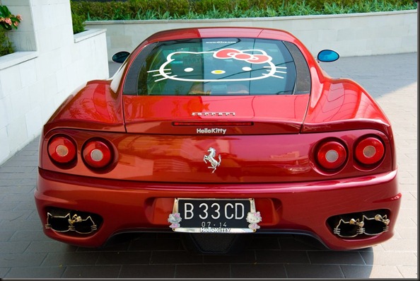 Ferrari-360-Hello-Kitty-2